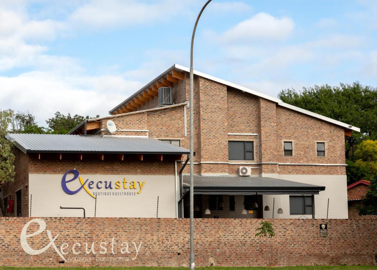 Execustay 内尔斯普雷特 外观 照片
